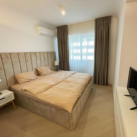 Luxury Wellness&Spa Bucarest Extérieur photo