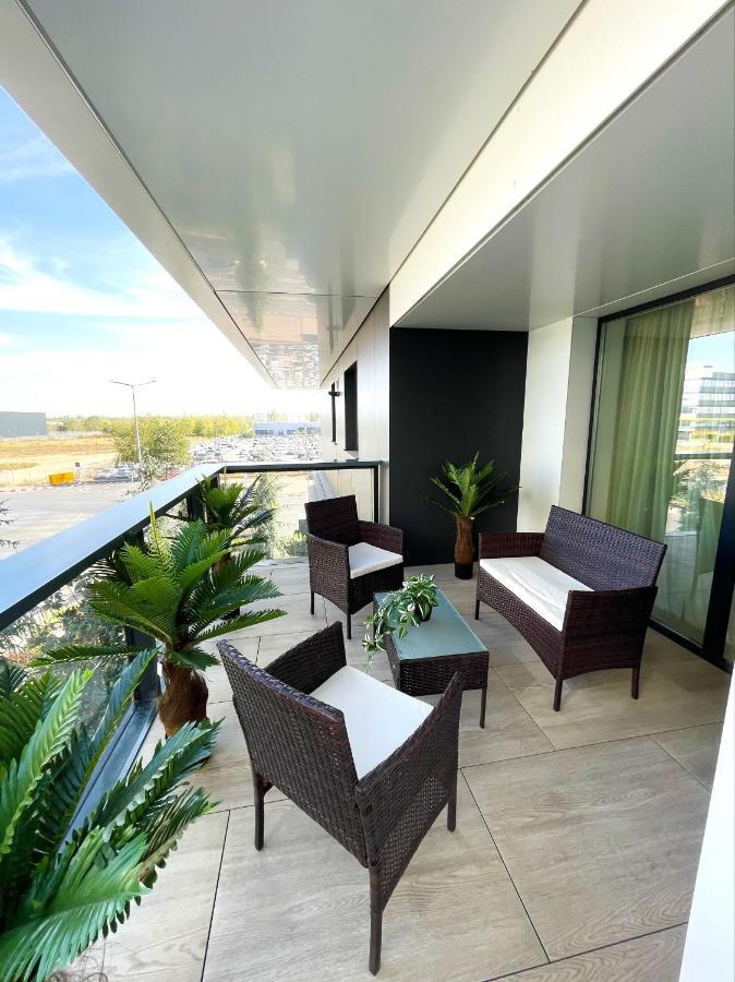 Luxury Wellness&Spa Bucarest Extérieur photo